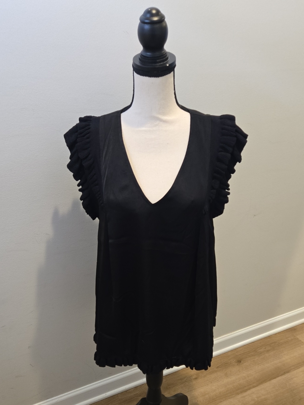 Umgee Black V-Neck Ruffle Sleeve Blouse